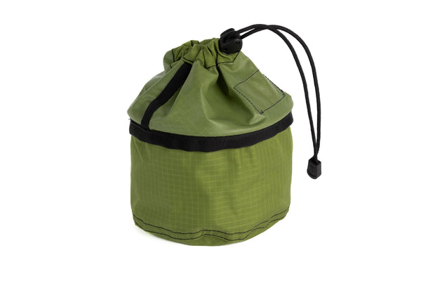 The Small Travel Tray in Moss (green) Cerylon